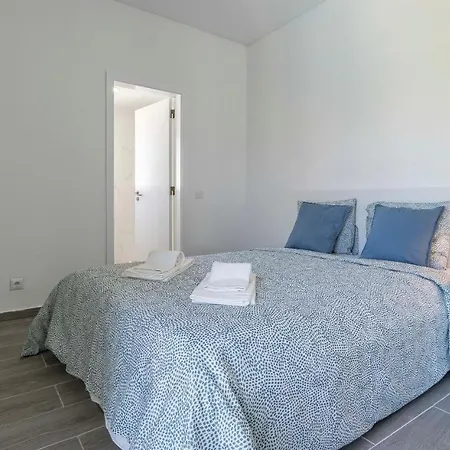 Vilamoura Pool View Haven Appartement *