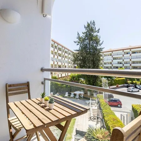 Vilamoura Pool View Haven Apartment *