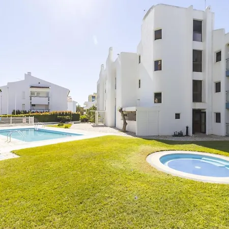 Vilamoura Pool View Haven Appartement *
